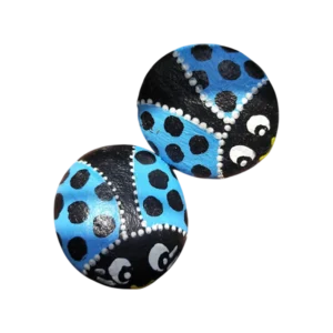 bug couple magnet clay